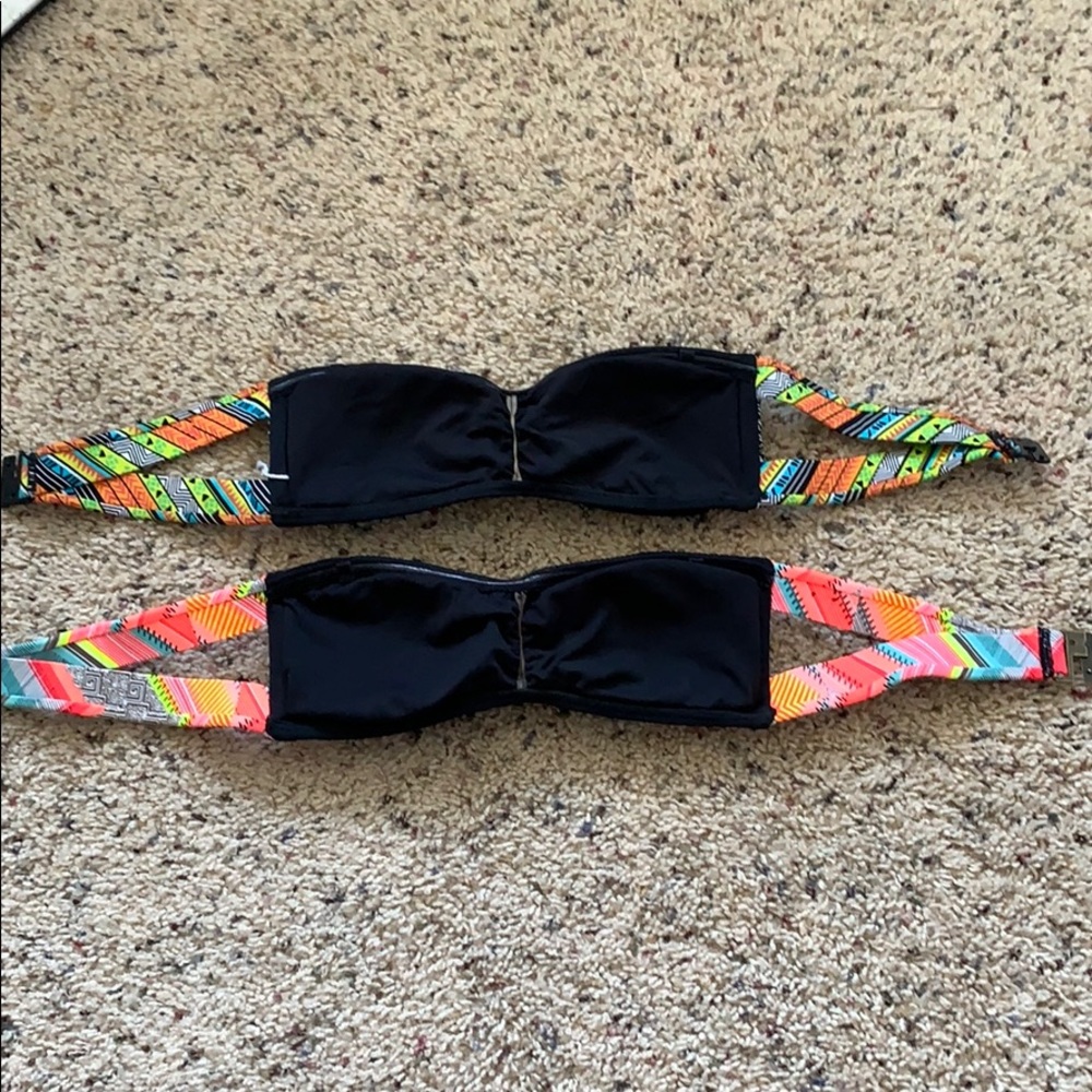 2 Rip Curl Bikini Tops - Picture 2 of 2